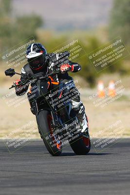 media/Nov-06-2023-Moto Forza (Mon) [[ce023d0744]]/3-Intermediate Group/Session 4 (Turns 2 and 1 Exit)/